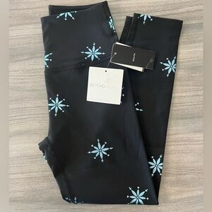 Beyond yoga leggings